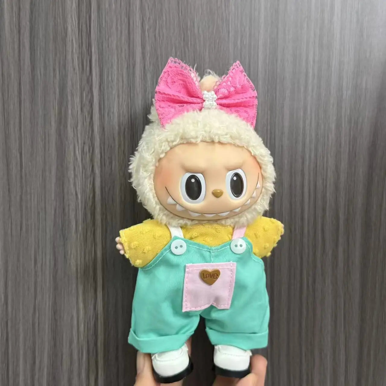 Only Clothes For Labubu Pendant Doll Clothing 17cm Skirt Dressing Set Halloween Baby Dolls Cute Toy Gift Wings Fashion Trend