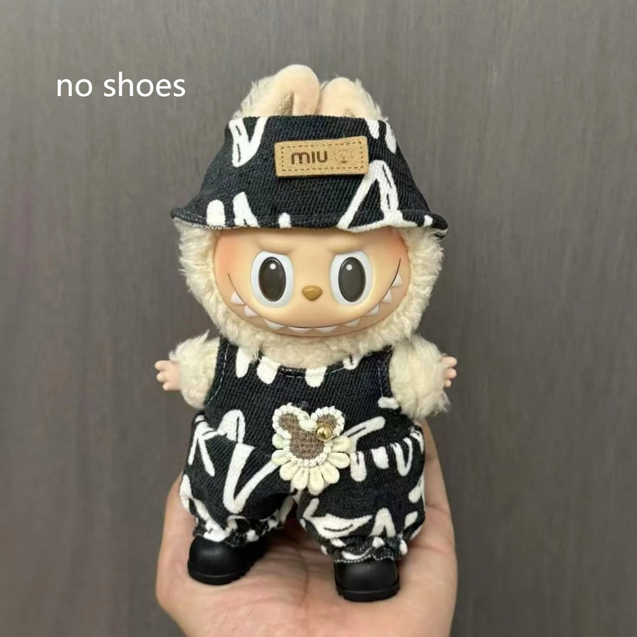 Only Clothes For Labubu Pendant Doll Clothing 17cm Skirt Dressing Set Halloween Baby Dolls Cute Toy Gift Wings Fashion Trend